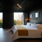 Fulton Business Luxury Hotel / Blending Dots