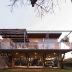 Casa en el río / Juan Alfaro + María Emilia Lafranconi