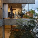 Casa Fundamentos / Holger Cuadrado