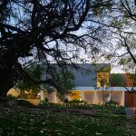 Casa Los Jales / Ezequiel Farca Studio