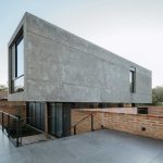 Casa YH / Blending Dots