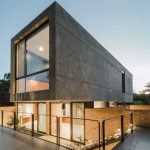 Casa YH / Blending Dots