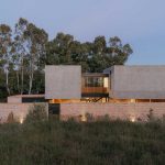 Casa YH / Blending Dots