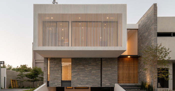 Casa LT-44 / Blending Dots + Arq. Rogelio A. Castillo